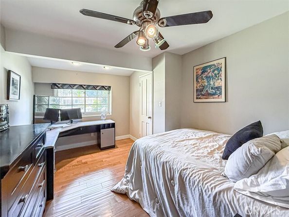 9819 Vanalden Avenue, Northridge (los Angeles) CA 91324