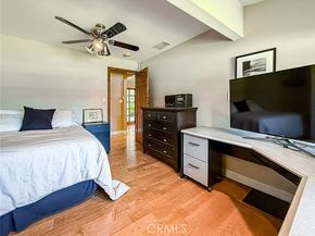 9819 Vanalden Avenue, Northridge (los Angeles) CA 91324