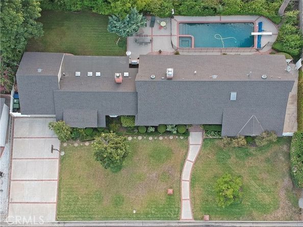 9819 Vanalden Avenue, Northridge (los Angeles) CA 91324