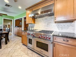 9819 Vanalden Avenue, Northridge (los Angeles) CA 91324