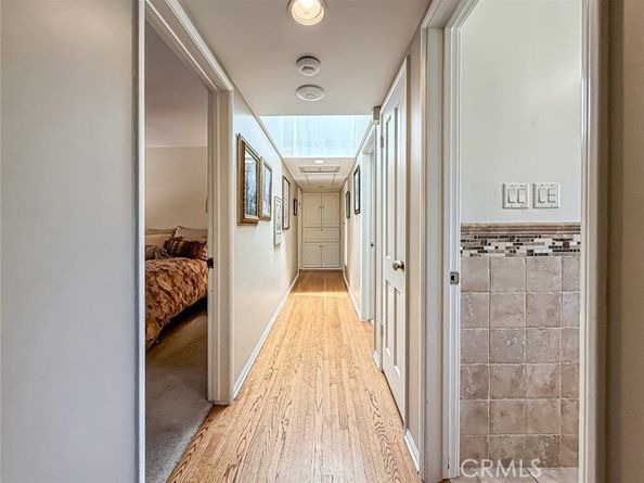 9819 Vanalden Avenue, Northridge (los Angeles) CA 91324