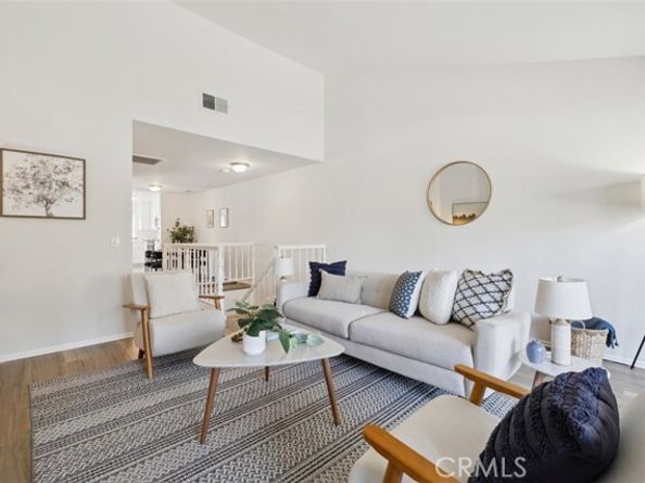 19519 Rinaldi Street 57, Porter Ranch (los Angeles) CA 91326
