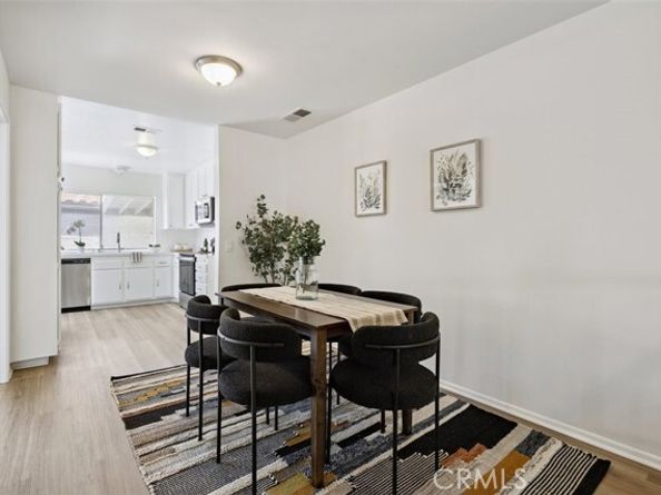 19519 Rinaldi Street 57, Porter Ranch (los Angeles) CA 91326