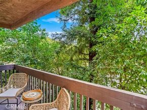 22100 Burbank Boulevard 254F, Woodland Hills (los Angeles) CA 91367