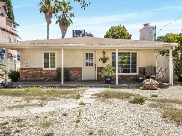 7434 Nestle Avenue, Reseda (los Angeles) CA 91335