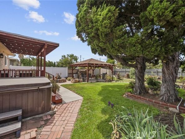 6425 Satsuma Avenue, North Hollywood (los Angeles) CA 91606