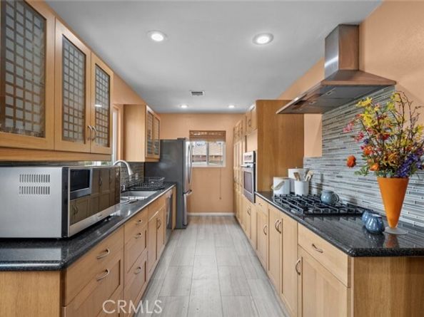 6425 Satsuma Avenue, North Hollywood (los Angeles) CA 91606