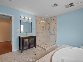6425 Satsuma Avenue, North Hollywood (los Angeles) CA 91606
