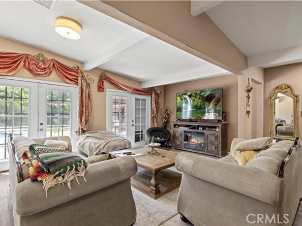 16442 Mckeever Street, Granada Hills (los Angeles) CA 91344