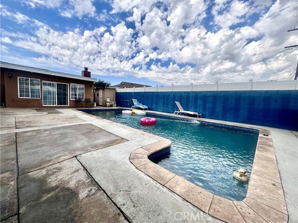 10152 Stanwin Avenue, Arleta (los Angeles) CA 91331