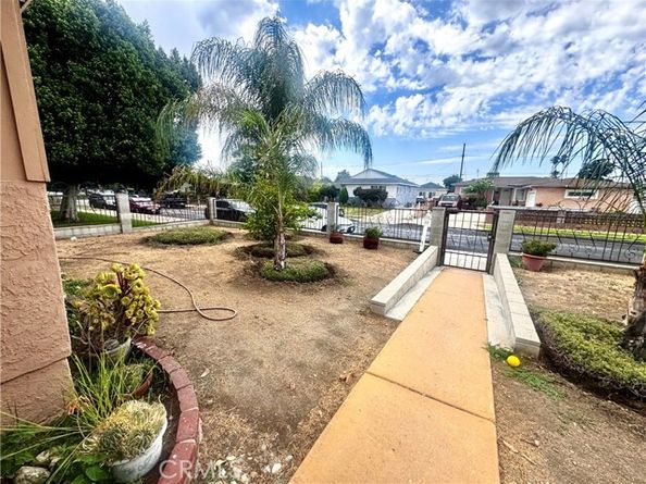 10152 Stanwin Avenue, Arleta (los Angeles) CA 91331