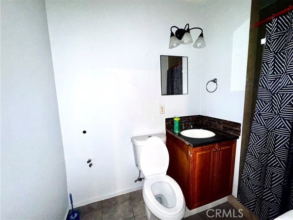 10152 Stanwin Avenue, Arleta (los Angeles) CA 91331