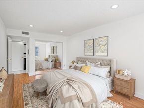 18530 Hatteras 333, Tarzana (los Angeles) CA 91356