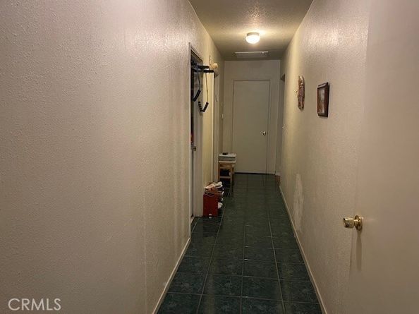 7328 Remmet Avenue, Canoga Park (los Angeles) CA 91303