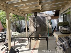 7328 Remmet Avenue, Canoga Park (los Angeles) CA 91303