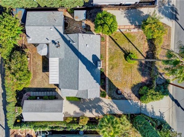 7445 Orion Avenue, Van Nuys (los Angeles) CA 91406