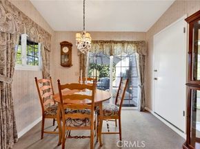 7445 Orion Avenue, Van Nuys (los Angeles) CA 91406