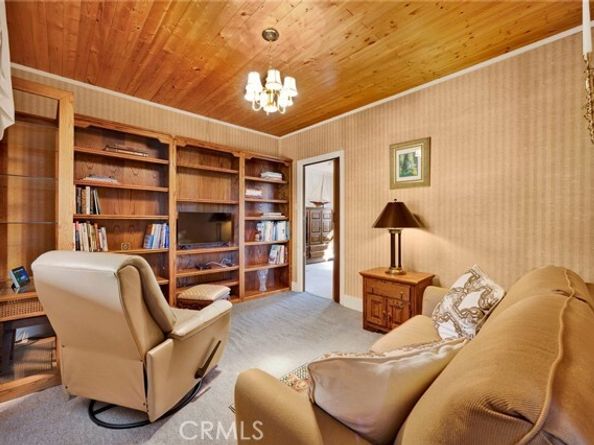 7445 Orion Avenue, Van Nuys (los Angeles) CA 91406