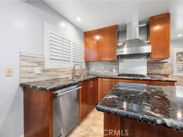 9813 Rhea, Northridge (los Angeles) CA 91324