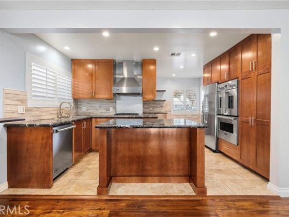 9813 Rhea, Northridge (los Angeles) CA 91324