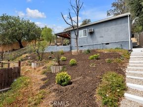 19419 Oxnard Street, Tarzana (los Angeles) CA 91356