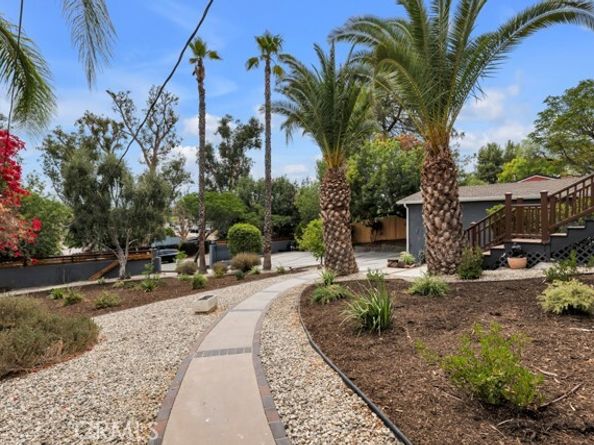 19419 Oxnard Street, Tarzana (los Angeles) CA 91356