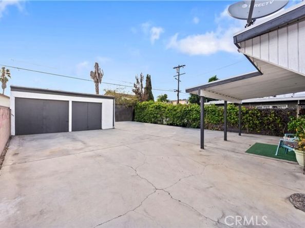5623 Cleon Avenue, North Hollywood (los Angeles) CA 91601