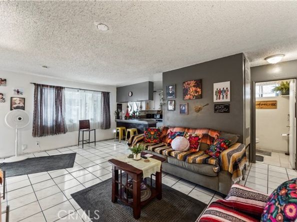 5623 Cleon Avenue, North Hollywood (los Angeles) CA 91601