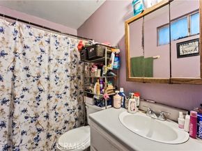 5623 Cleon Avenue, North Hollywood (los Angeles) CA 91601
