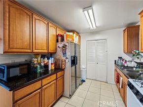 5623 Cleon Avenue, North Hollywood (los Angeles) CA 91601