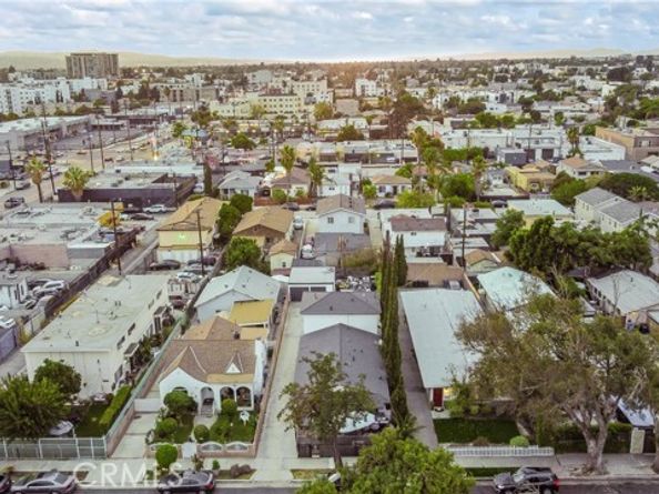 5623 Cleon Avenue, North Hollywood (los Angeles) CA 91601