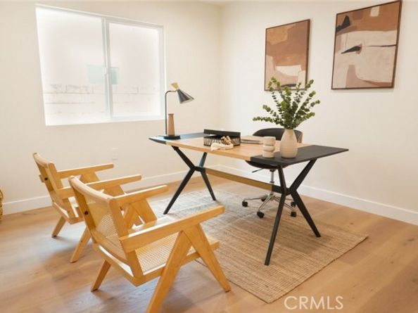 17063 Knapp Street, Northridge (los Angeles) CA 91325