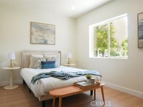 17063 Knapp Street, Northridge (los Angeles) CA 91325