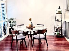 16255 Devonshire 7, Granada Hills (los Angeles) CA 91344