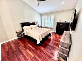 16255 Devonshire 7, Granada Hills (los Angeles) CA 91344