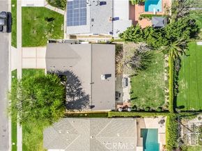 24131 Kittridge, West Hills (los Angeles) CA 91307