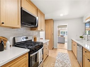 8923 Etiwanda, Northridge (los Angeles) CA 91325