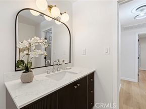 8923 Etiwanda, Northridge (los Angeles) CA 91325
