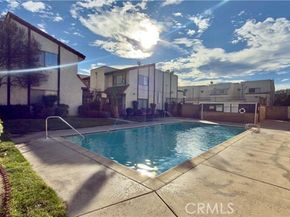 9525 Sylmar 2, Panorama City (los Angeles) CA 91402