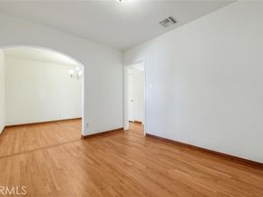 10733 Wixom Street, Sun Valley (los Angeles) CA 91352