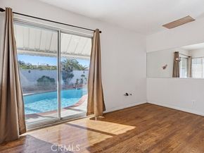 9341 Greenbush, Arleta (los Angeles) CA 91331