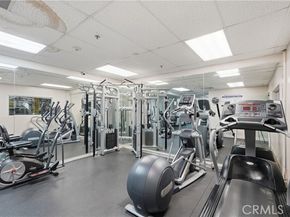 917 S New Hampshire 301, Los Angeles CA 90006