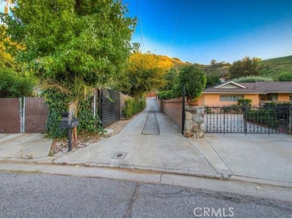 9578 Sunland, Burbank CA 91040