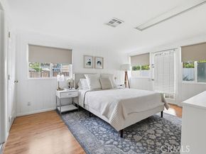 4958 Canoga Avenue, Woodland Hills (los Angeles) CA 91364