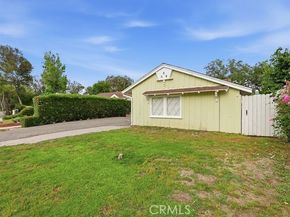 4958 Canoga Avenue, Woodland Hills (los Angeles) CA 91364