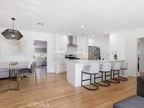 4958 Canoga Avenue, Woodland Hills (los Angeles) CA 91364