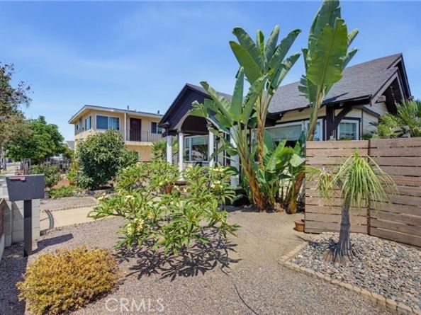 1754 Linden Avenue, Long Beach CA 90813