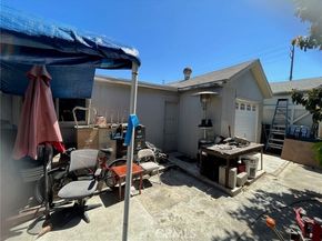 1610 N Fries Avenue, Wilmington (los Angeles) CA 90744