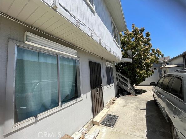 1610 N Fries Avenue, Wilmington (los Angeles) CA 90744