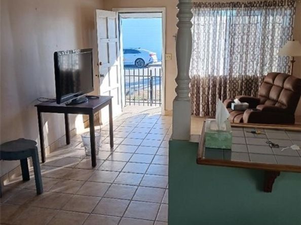 5155 W 104th St, Lennox CA 90304